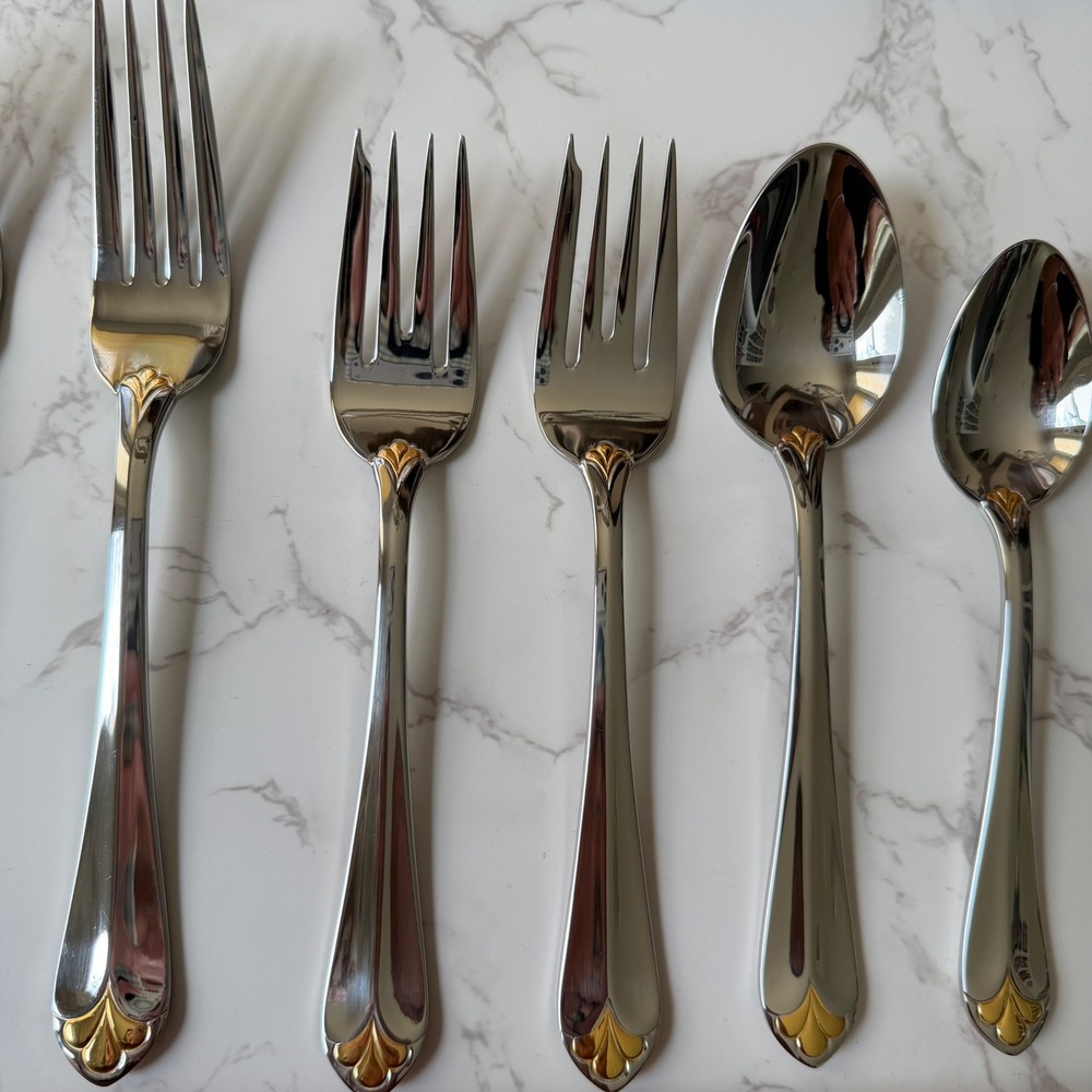 Gorham Golden Legacy Stainless Flatware Gold Accent 7 Piece Lot 9927510 Korea